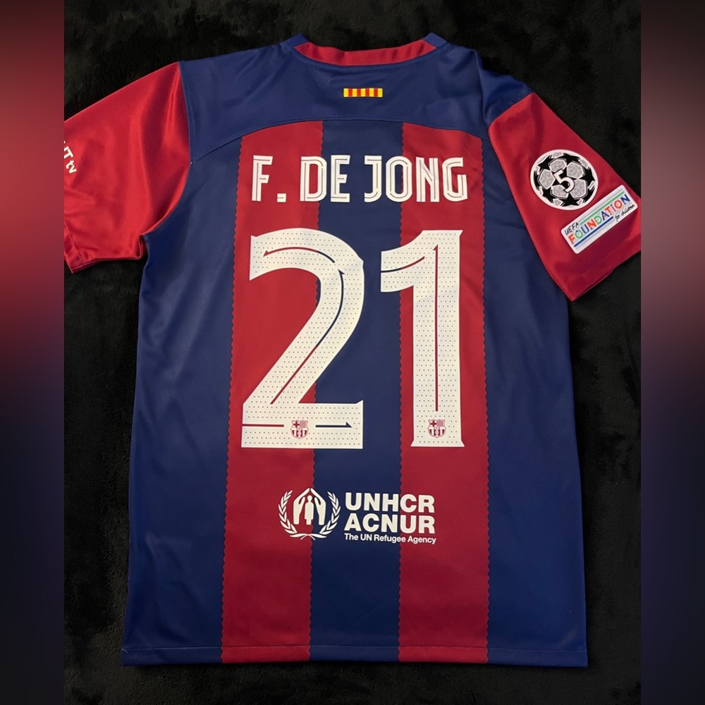 Frankie De Jong #21 Barcelona 2024 Small UCL Home Jersey Red Blue